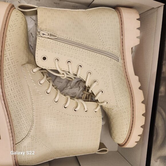 DOLCE VITA Womens Ivory 1" Platform Front Heel Pull-Tab Piker Combat Boots 7.5 M - Picture 14 of 14